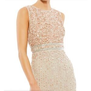 Mac Dugal Size 14 SEQUINED HIGH NECK SLEEVELESS COLUMN GOWN GLAM Mother of Bride